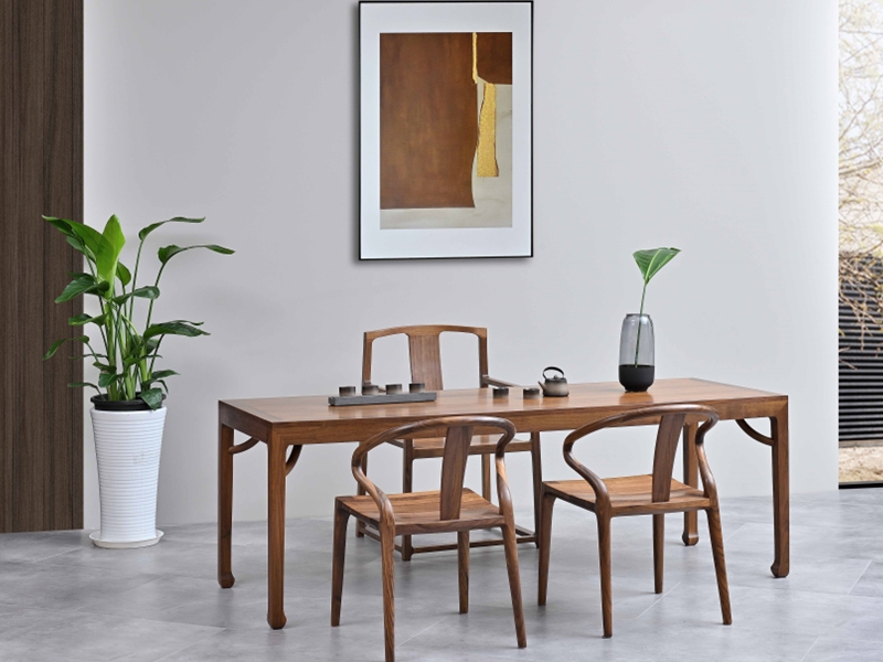 02實(shí)木餐桌